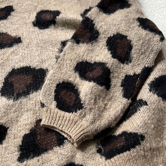 Leopard Brushed Jumper - Picture 4 of 8
